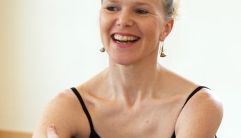 Meet Anna Serafinas Luk: This Ballet Mistress Does Classical Pilates